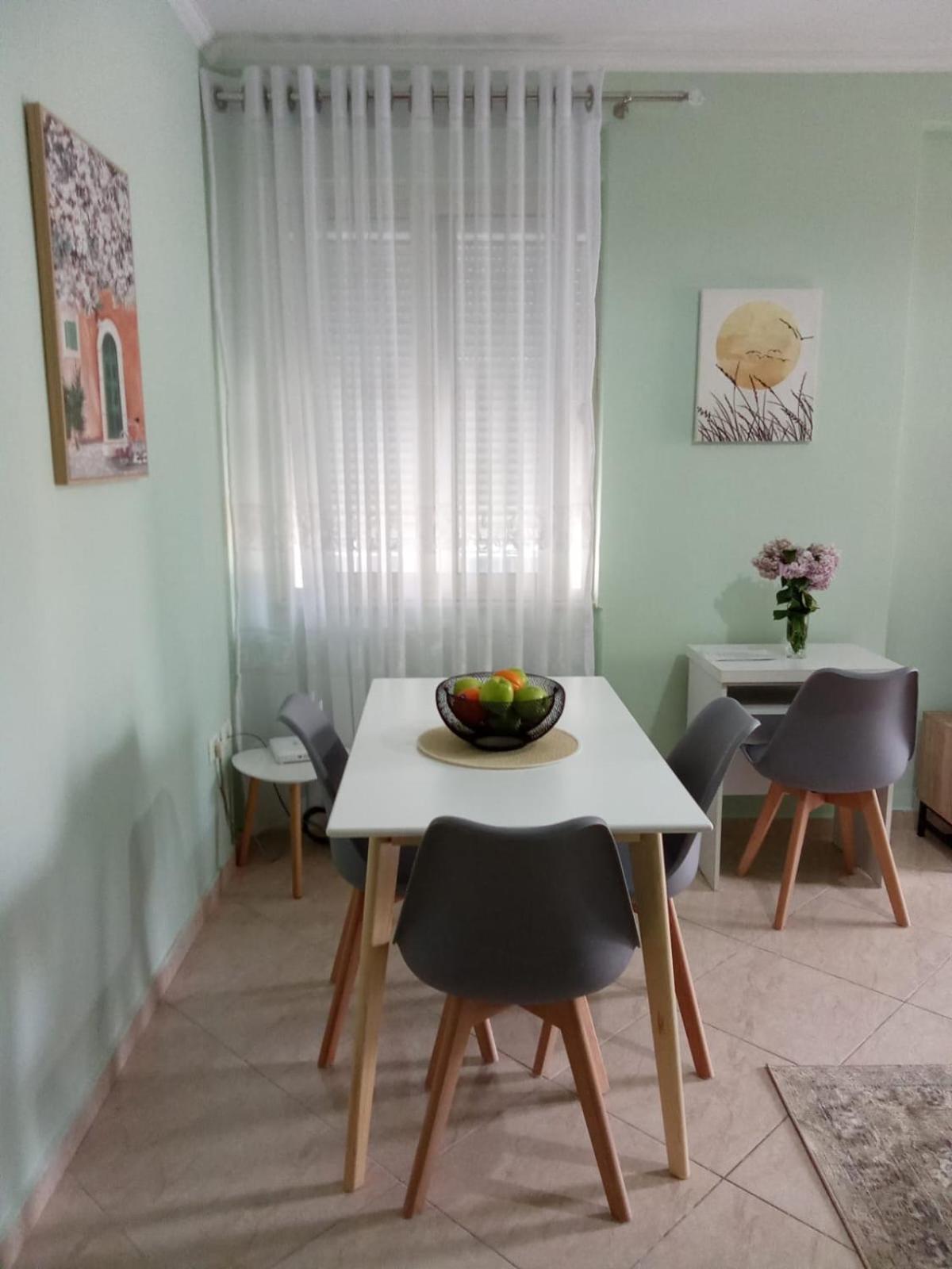 Bevis Apartment Tiranë Luaran gambar