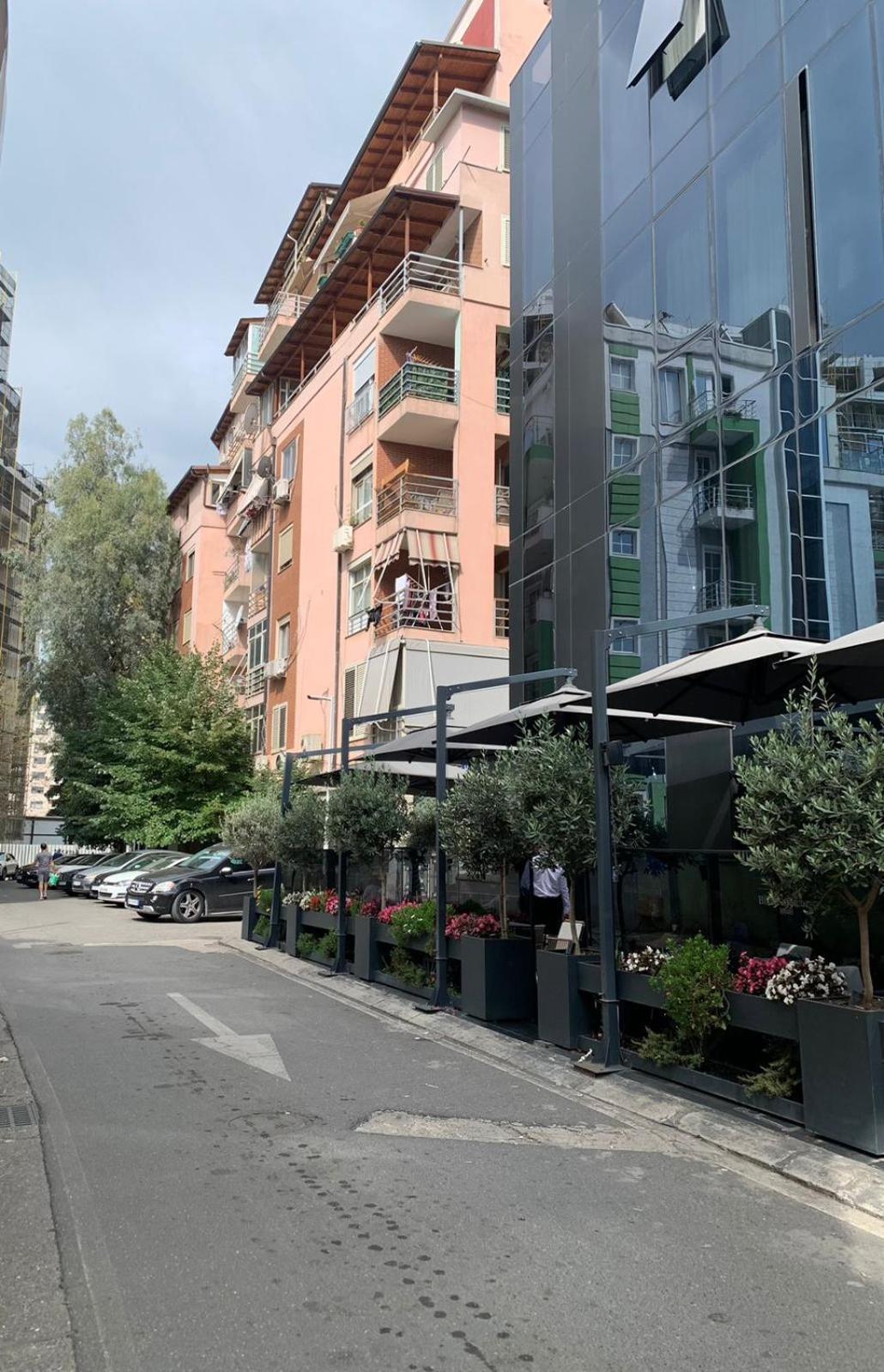 Bevis Apartment Tiranë Luaran gambar